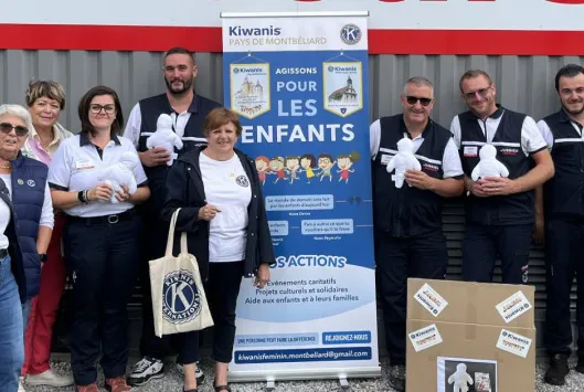 Membres Kiwanis lors d'une action